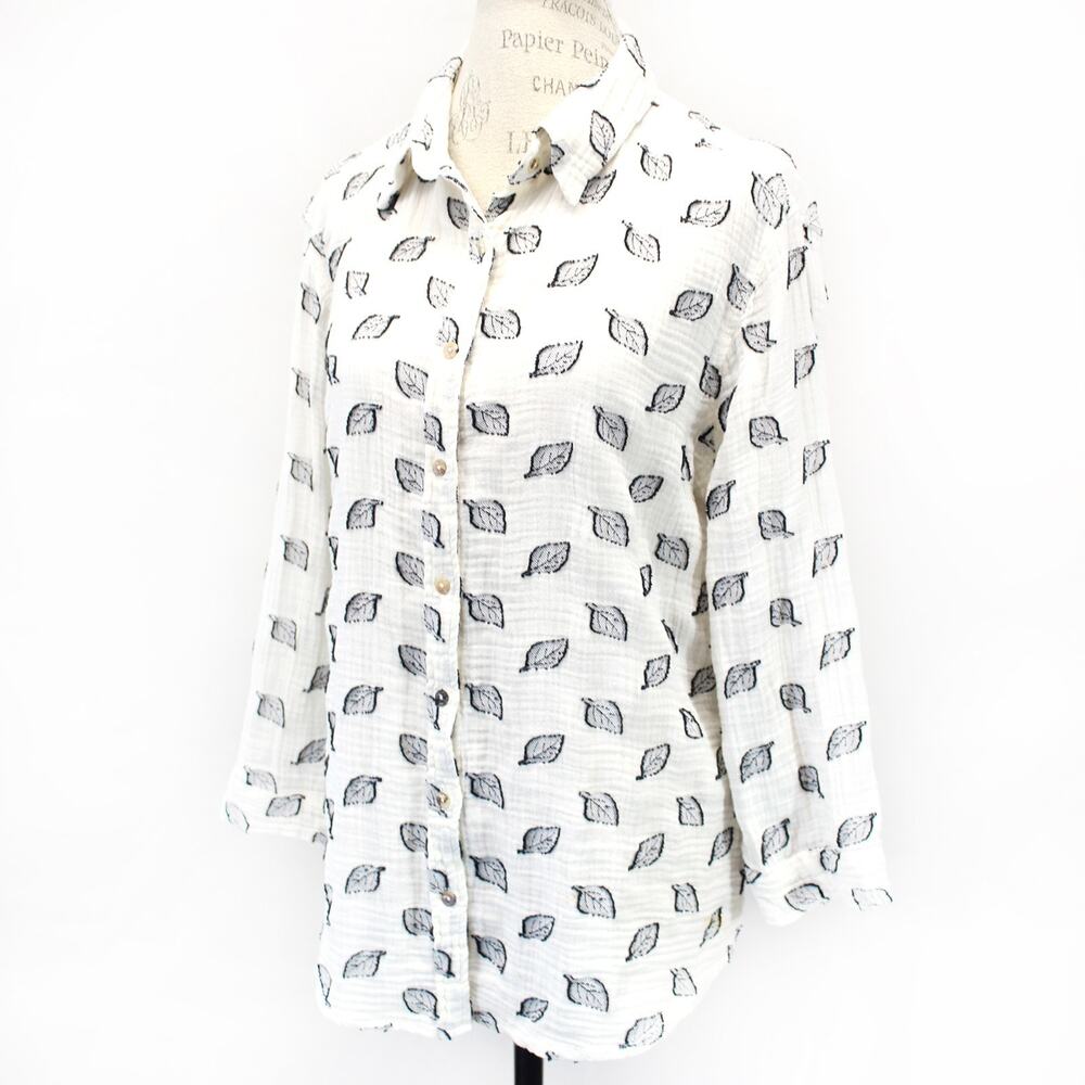 Cut Loose Vtg 100% Cotton Top Blouse Shirt Button Floral Print Casual Small